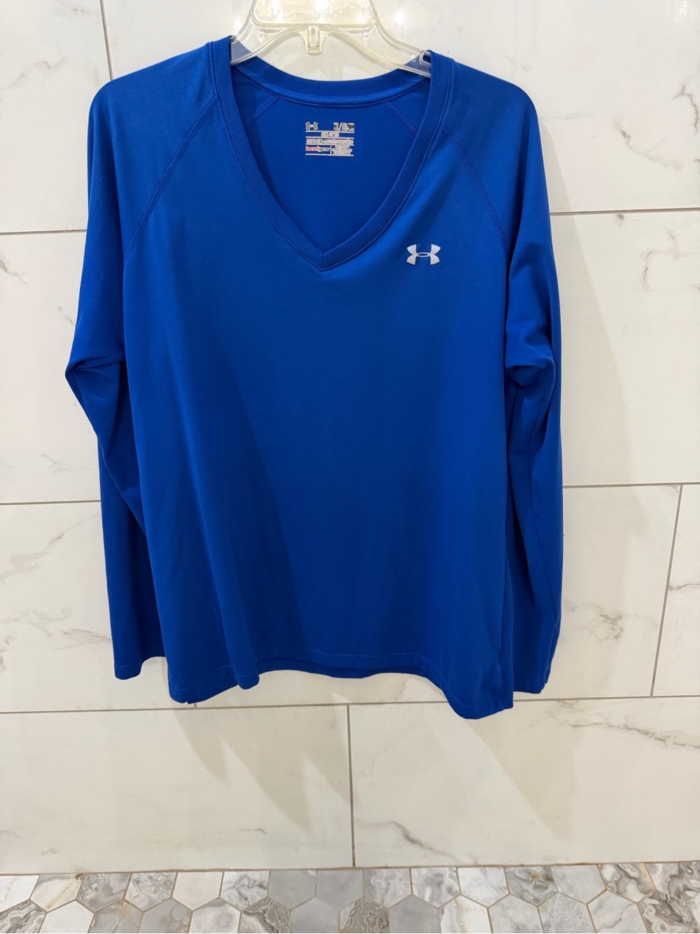Under Armour Women's V-Neck Long Sleeve Performance Top - Blue Sz XL